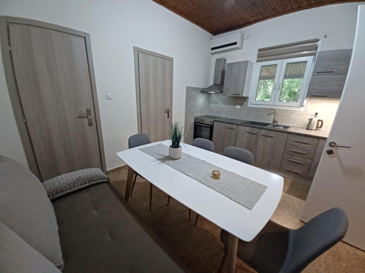 Beach House For Up To 9 People Near Olympia Катаколон Экстерьер фото